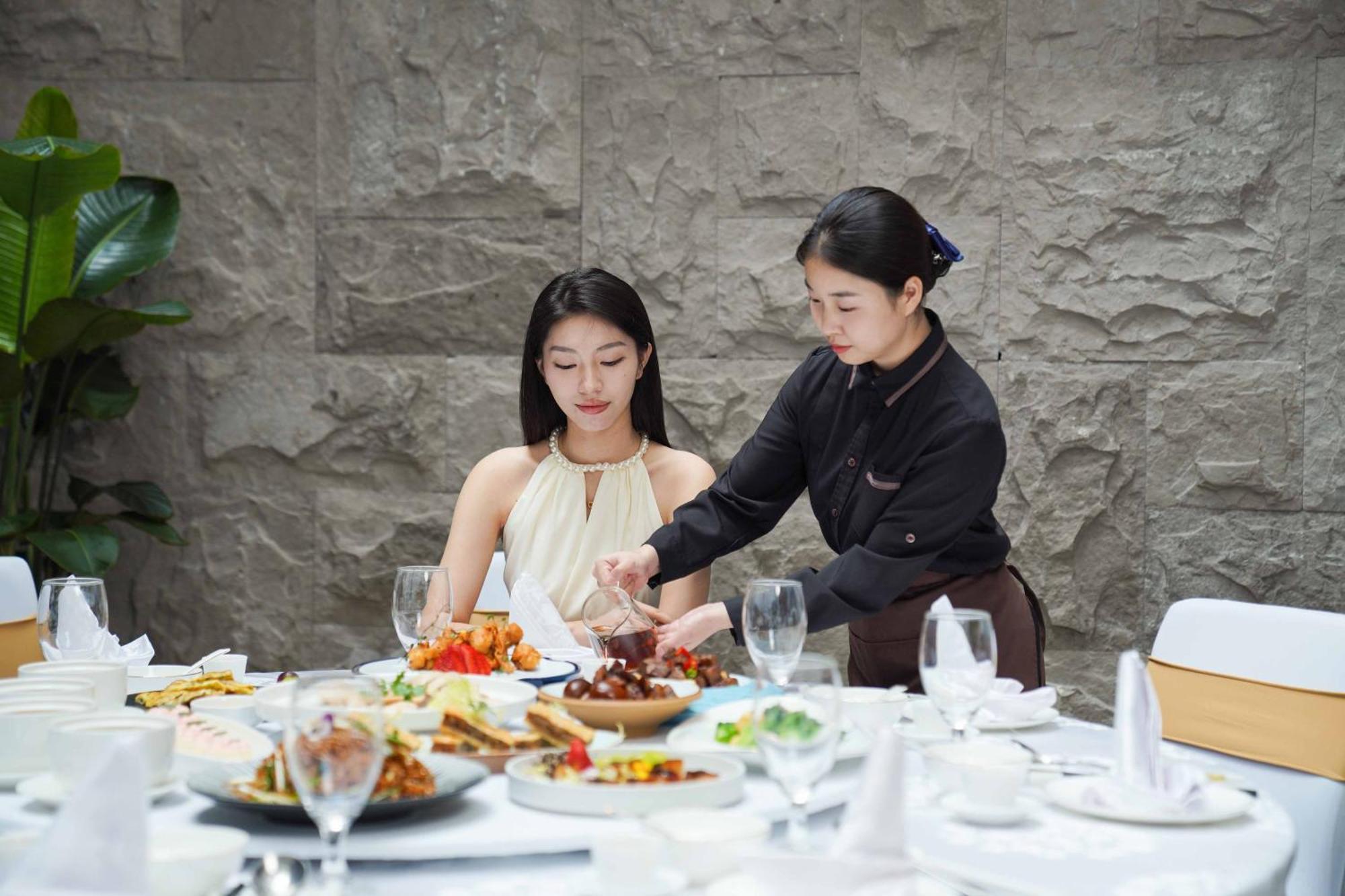 Imperial Traders Elong Hotel Guangzhou Eksteriør bilde
